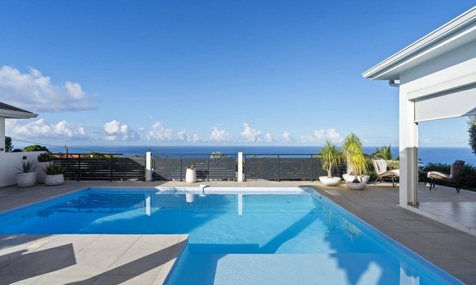 Case-Pilote Villa | Villa Blanca - Three Bedroom Villa, Sleeps 7