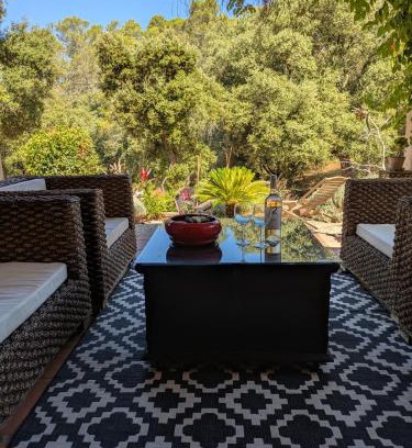 Taradeau House | Villa Bleucassis