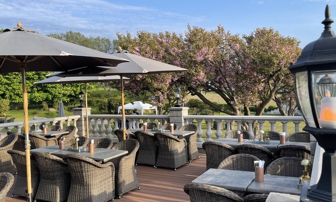 Nyhamnslage Hotel | Villa Brunnby