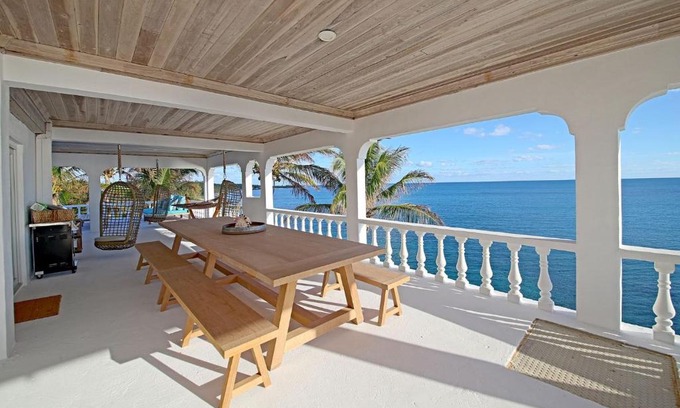 Rainbow Bay House | Villa C home