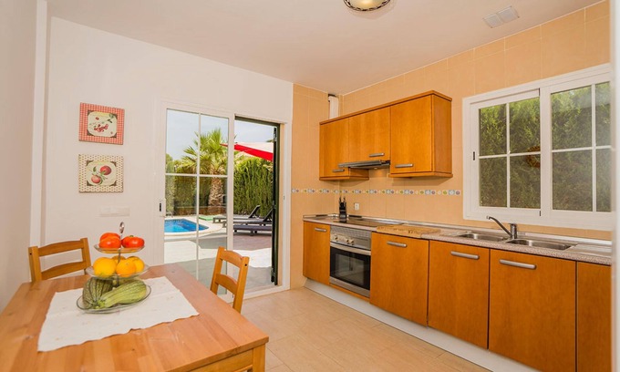 Puig de Ros Villa | Villa CAN CALDERO- Chalet for 8 people in Puig de Ros with terrace and private pool - Free Wifi