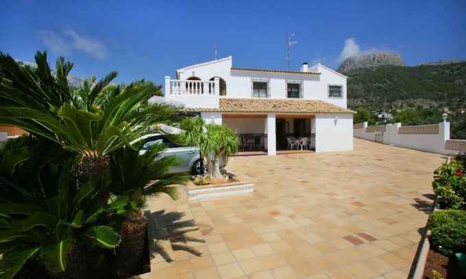La Canuta Villa | Villa Canuta by Costa CarpeDiem