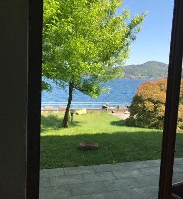 Meina Villa | Villa Carla