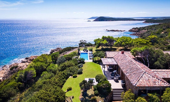 Santa Giulia Villa | Villa Carlo Anto - Four Bedroom Villa, Sleeps 8