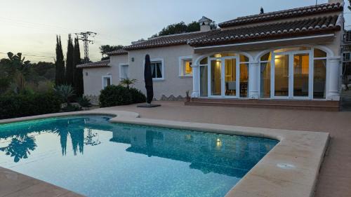 Cap de la Nau Villa | Villa Carolina