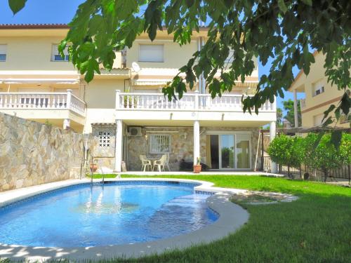 Mataro Villa | Villa Carolina