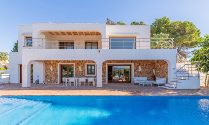 Moraira Villa | Villa "Casa Once Moraira" with Sea View, Pool, Garden & Wi-Fi