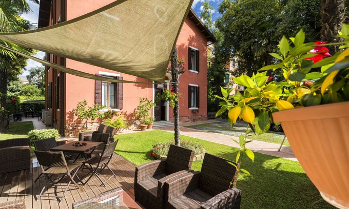 Santa Maria in Stelle House | Villa Casanova