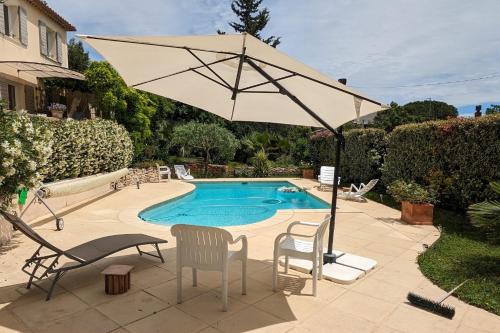 Villeneuve-les-Avignon House | Villa Castagnole - Welkeys