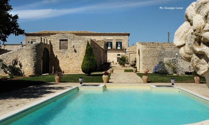 Ragusa Villa | Villa Castiglione 1863 - The real Sicilian holiday