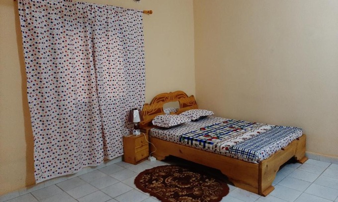 Bamako House | Villa Chambre B climatisée douche Cuisine salon