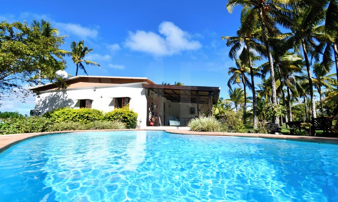 Le Morne Brabant Villa | Villa Chez Zaza in a beautiful garden of palmtrees