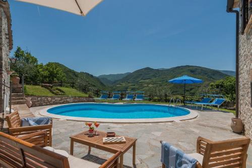 Acqualagna Villa | Villa Colombaia