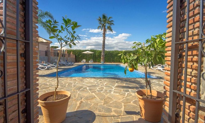 Pinos de Alhaurin Bed & Breakfast | Villa Conmigo Bed & Breakfast