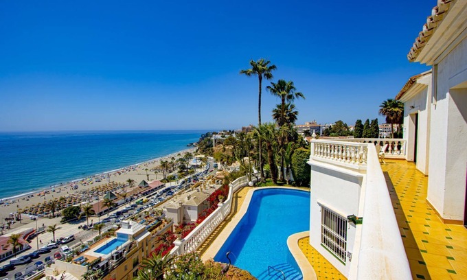 Chimenea Villa | Villa Costanera - Four Bedroom Villa, Sleeps 8