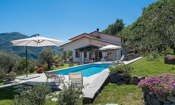 Fivizzano Villa | Villa Costanza 6, Emma Villas