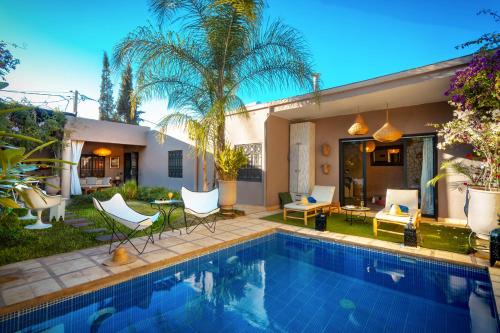 District of Sidi Youssef Ben Ali Villa | Villa Cosy Piscine Proche centre-ville 4 suites
