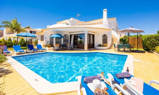 Sesmarias Villa | Villa Cristina 15 - Three Bedroom Villa, Sleeps 7