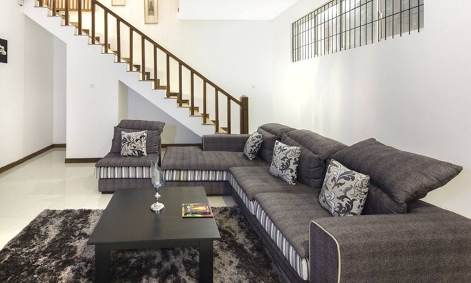 Kaduwela Villa | Villa Crystals - 4 Bedroom Luxury villa in Colombo, Sri Lanka