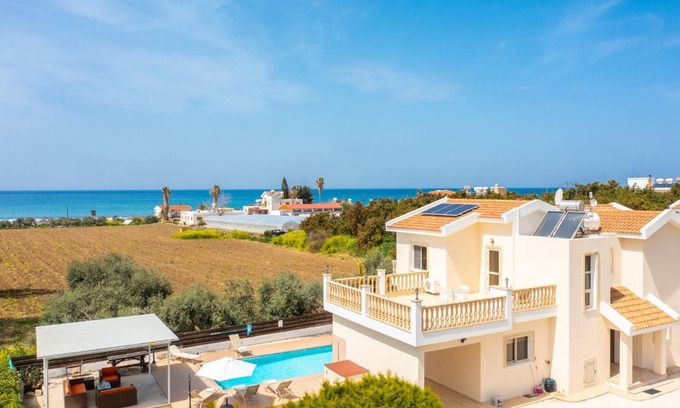 Ayia Marina Chrysochous Villa | Villa Rose - Four Bedroom Villa, Sleeps 9
