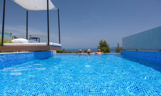 Kassandra House | Villa D'Oro - Luxury Villas & Suites
