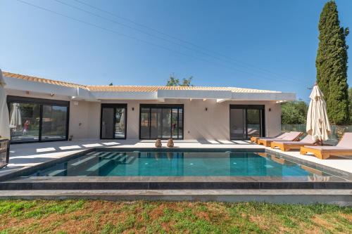 Limni Villa | Villa Danai