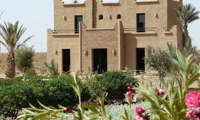 Aarab Sebbah Ziz Villa | Villa Dar Beldi for 2 to 8 people
