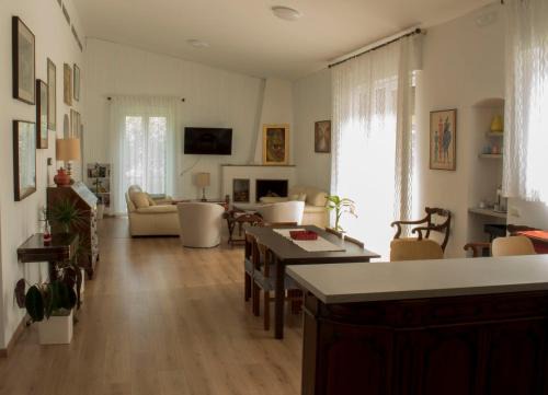 Cassina de' Pecchi Apartment | Villa Degli Ulivi