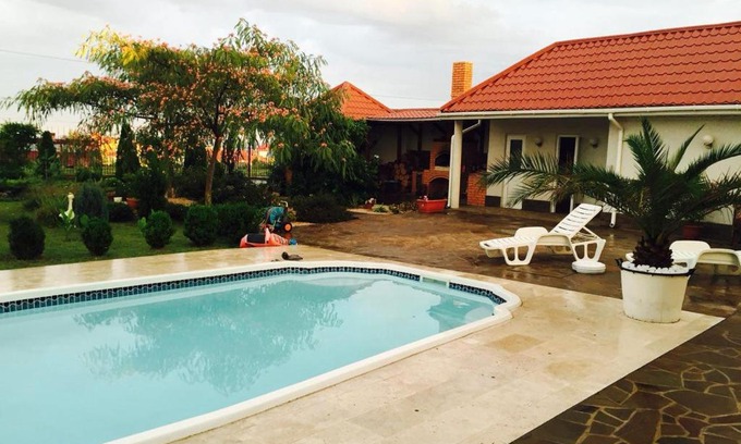 Karolino-Bugaz House | Villa Diana