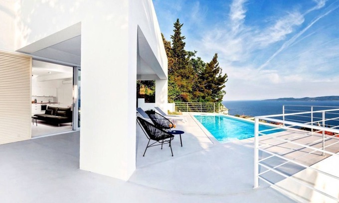 Mimice Villa | Villa Dinara - Three Bedroom Villa, Sleeps 6