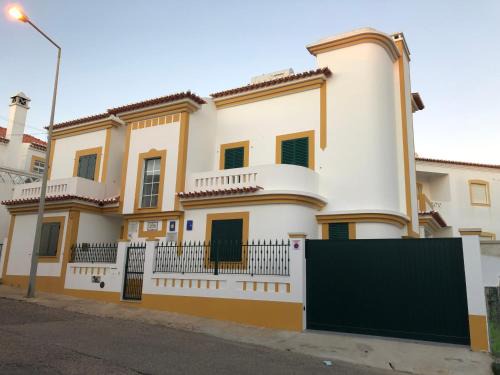 Zambujeira do Mar Bed & Breakfast | Villa Do Mar SW