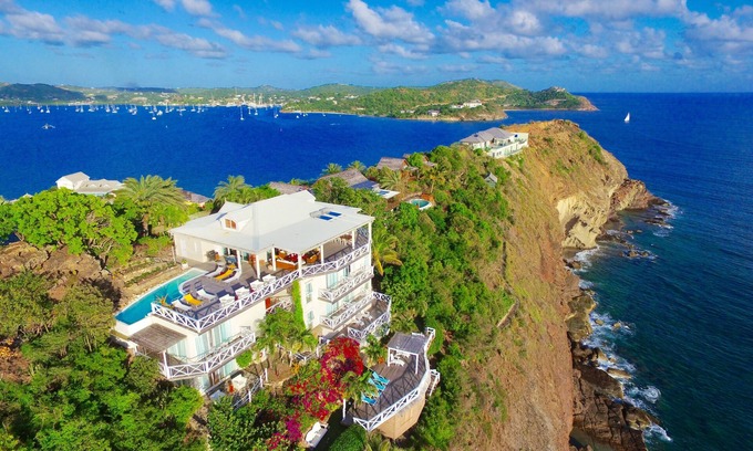 Falmouth Harbour Villa | VILLA DOLCEVITA by KlabHouse-Seafront 7BDRM w/Housekeeper - Pool&Hot Tube
