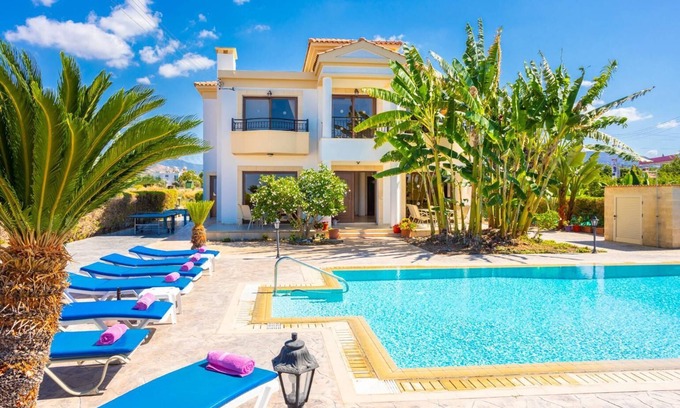 Argaka Villa | Villa Dora - Four Bedroom Villa, Sleeps 9