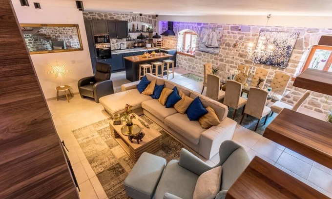 Solin Villa | Villa Draga, heritage pool villa in Split