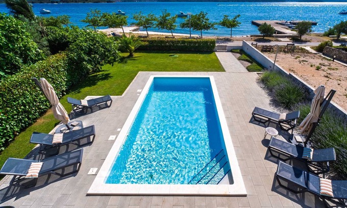 Turanj Villa | Villa Elements - beachfront villa for 10 guests with a private pool