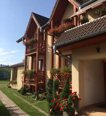 Smizany House | Villa Elena