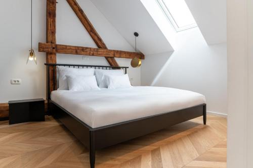 Slovenj Gradec Apartment | Villa Elizabeth - Mansard Apartment for 4