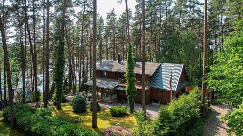 Moletai District Municipality Villa | Villa Emerald