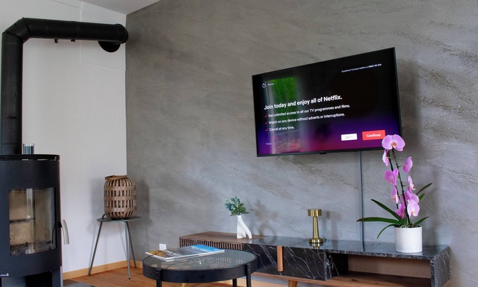 Central Interlaken Apartment | Villa Epoka Apartment Sol: rental accommodation in Interlaken, Switzerland