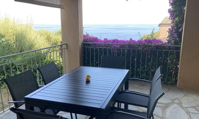 Erbalunga Apartment | Villa Erbella