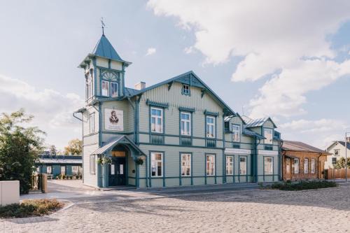 Haapsalu Apartment | Villa Fannyhof