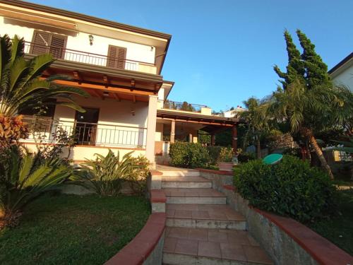 Furnari Villa | Villa Framaca