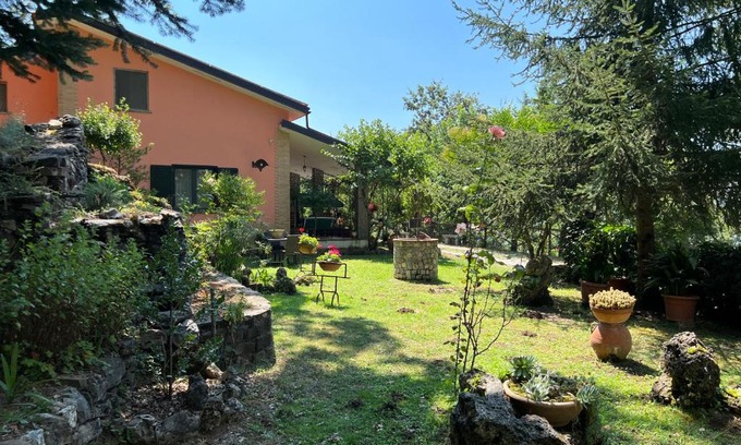 Castelluccio Inferiore House | Villa Franca