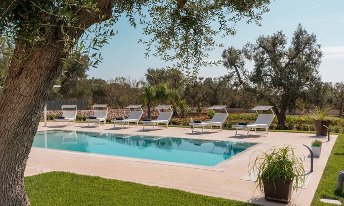 San Michele Salentino Villa | Villa 'Gelso Bianco Con Piscina' with Private Pool, Wi-Fi and Air Conditioning