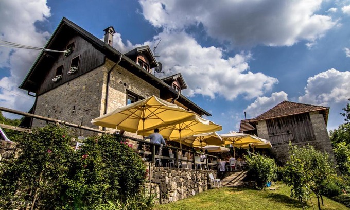 Ovaro House | Villa Genziana