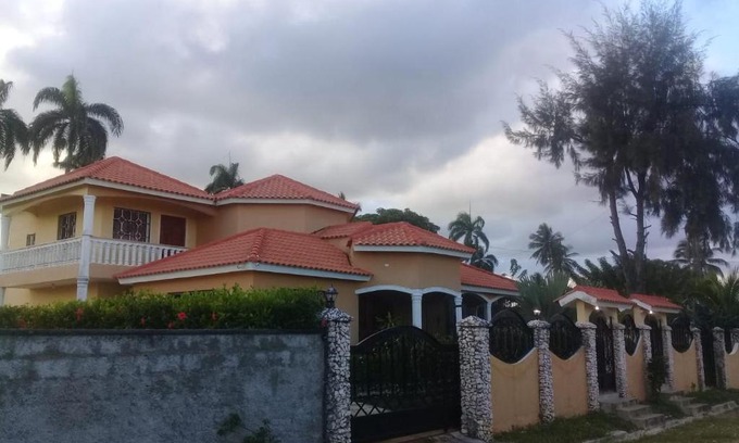 Cabrera Villa | villa gloria