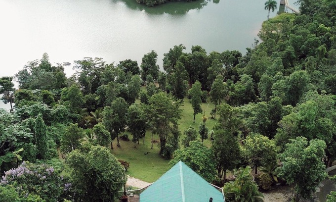 Carite House | Villa Glorimer Lake House Retreat .Great for Family and Friends.