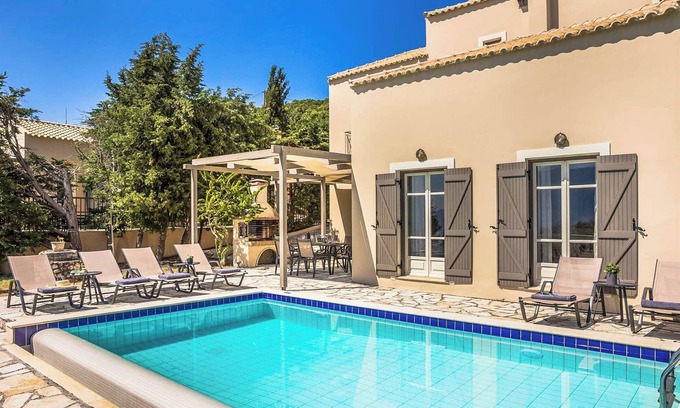 Evreti Villa | Villa Helios Evreti - Three Bedroom Villa, Sleeps 6