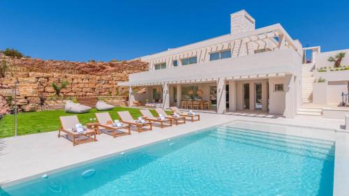 Antequera House | Villa Horizon Antequera by Ruralidays