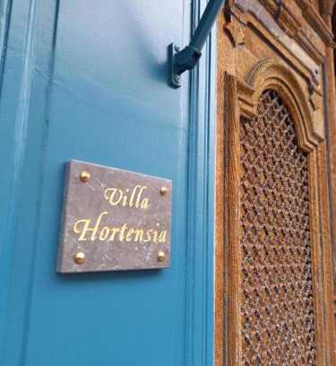 Bagneres-de-Bigorre Bed & Breakfast | Villa Hortensia